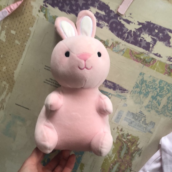 HUGE baby girl bundle! Includes: Onesie, dress, sweater, sun hats, bunny 3M-9M - Picture 14 of 16